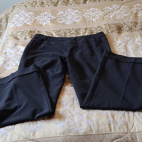 Ladies dress pants - Picture 2 of 3